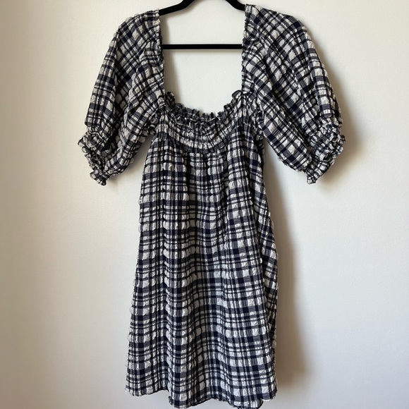 Solid and striped dress - Picture 3 of 7